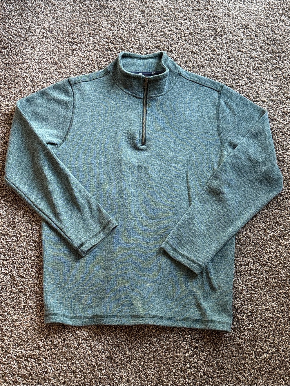 GAP Men's Half-Zip Sweater in Heather Green
